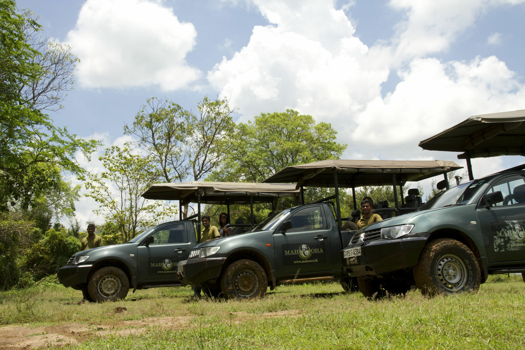 Mahoora Tented Safari Camp Udawalawe Esterno foto